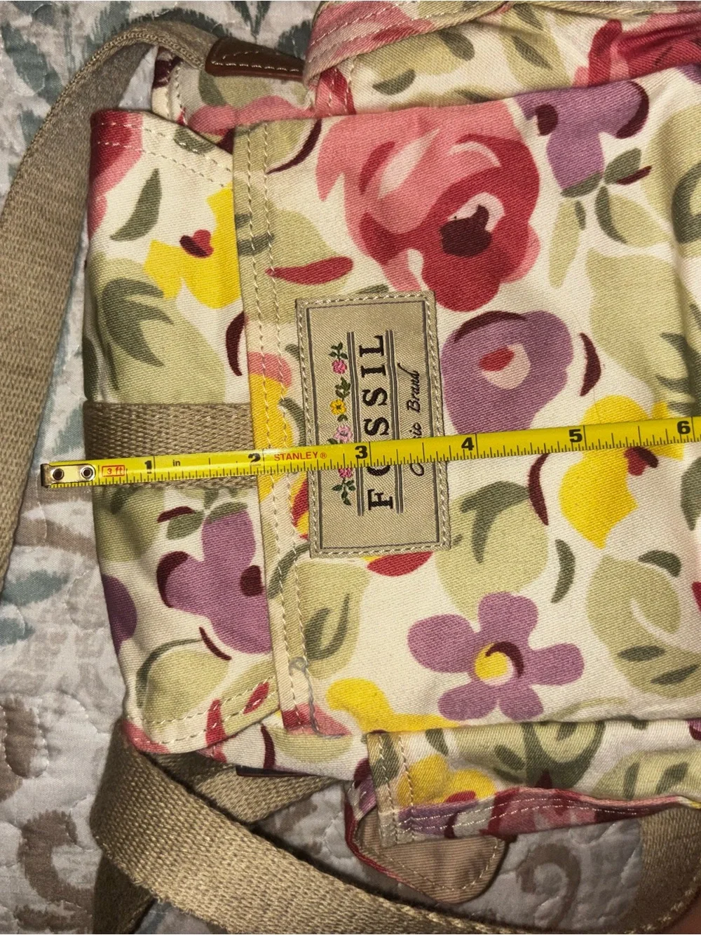 Fossil vintage floral